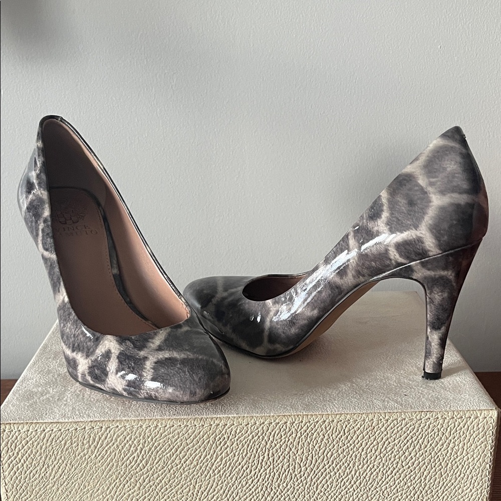 Gray & White Leopard Print Women's Heels